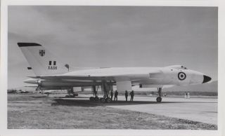Large Vintage Photo - Avro Vulcan Xa911