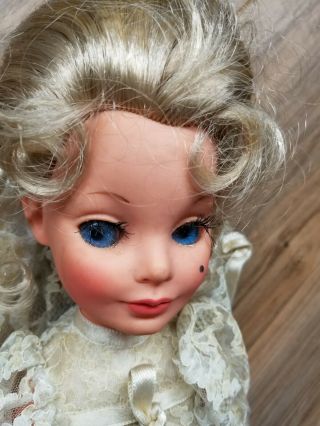 Vintage Furga Alta Moda,  “S” Series,  Simona,  Bride doll w tag 2