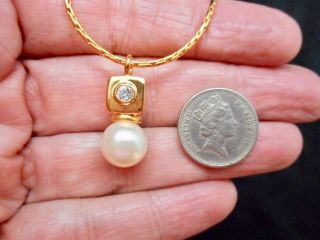 Authentic Vintage Gold Tone Faux Pearl & Rhinestone Pendant/necklace