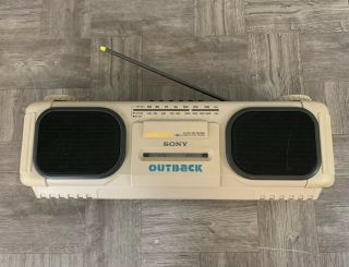 Vintage Sony Outback Boombox Radio Am Fm W/mega Bass Cfs - D960