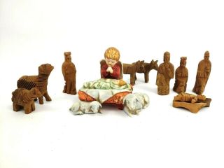 Vintage Hand Carved Wise Men And Baby Jesus Figurines