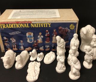 Vtg Nativity 14 Pc Figurine Set Painting Kit Wee Crafts Traditional No Paint