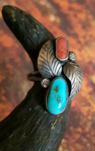 Vintage Native American Navajo Sterling Silver Turquoise Coral Ring Old Pawn