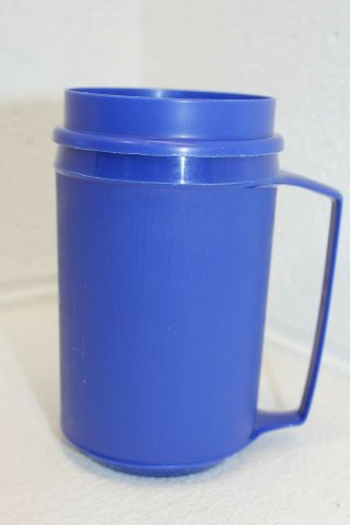 Vintage Aladdin 12 Oz Insulated Plastic Travel Coffee Mug Cup All Blue -