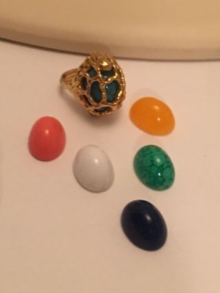 Vintage Trifari Gold Tone Ring W/ Multiple Colored Stones