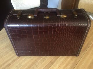 Vintage MCM Samsonite Schwayder Bros ALLIGATOR Small Carry On Luggage 4115 2