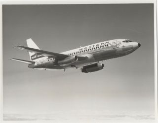 Large Vintage Photo - Western Airlines B737 N4501w In - Flight