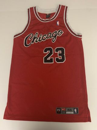 Vintage Nike Michael Jordan Chicago Bulls Red Jersey 23 Flight Size L