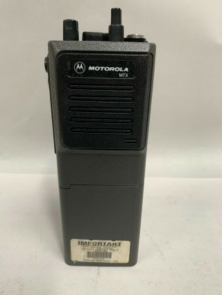 Vintage Motorola Mtx - 800s Handie Talkie Fm Radio (a8)