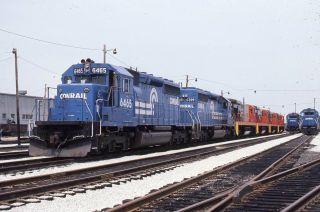 Cr Conrail Sd40 - 2 6465 & Fcp Units Avon Indiana 1986