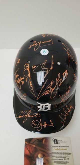 2007 Detroit Tigers Autographed Helmet W/ Authentication Jim Leyland W/ Auth.