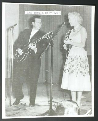Vintage Press Photo Of Les Paul And Mary Ford