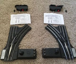 Vintage Lionel 022 Left & Right Remote Control Switches O Gauge Model Railroad