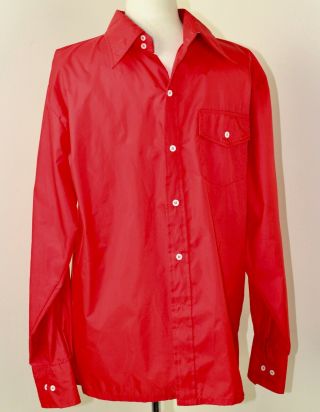 Skyr 1970s Ski Wear Mens Shirt L Red 100 Nylon Scandia Trading Vintage Skiing