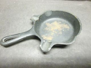 Vintage Cast Iron Fry Pan Ashtray From " Griswold ",  Made In U.  S.  A.