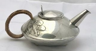 Good Liberty & Co Tudric Art Nouveau Pewter Tea Pot Archibald Knox 0231