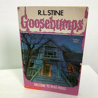 Vintage R.  L.  Stine Goosebumps Welcome To Dead House Paperback Book 1992