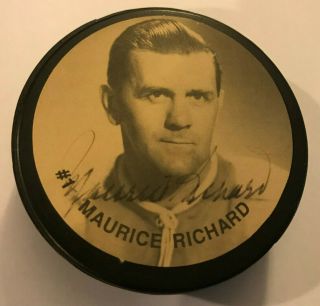 Vintage Maurice Richard - Autograph Photo Hockey Puck Beckett - G86032