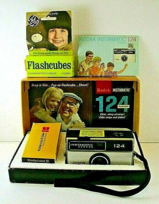 Vintage Kodak Instamatic 124 Camera Outfit Bundle Or Repairs