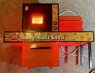Vintage 1976 Betty Crocker Easy - Bake Oven - Kenner With Box -