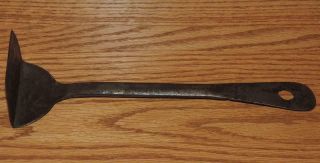 Vintage 9 - 1/8 " L Metal Cast Iron Stove/fireplace Ash Scraper/puller - Old Tool