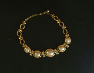 Vintage Trifari Faux Pearl And Gold Tone Necklace