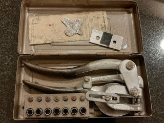 Vintage Roper Whitney No.  5 Jr.  Hand Punch Kit And Metal Case Radio Chassis