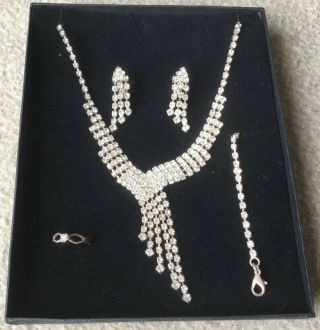 Vintage Boxed Costume Jewellery Set - Necklace Clip On Earrings Bracelet & Ring