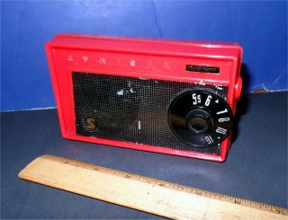 Vintage Admiral Transistor Radio Model 582 Red