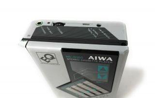 Vintage AIWA HS - G350 Personal Stereo Cassette Player Walkman 3