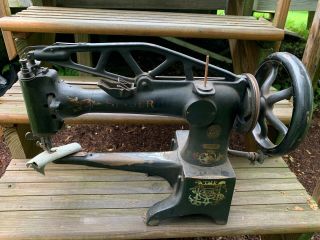 Awesome Early 1900s Singer Sewing Machine Model 29 - 4 Industrial Age