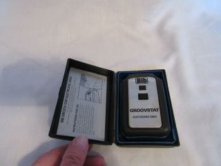 Vintage Bib Groov - Stat In Case Electronic 3000