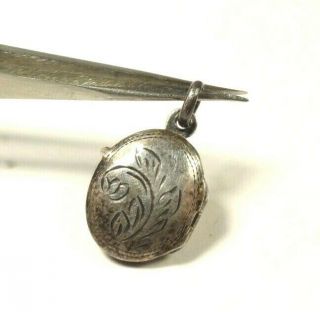Vintage Oval Etched Swirl Small Photo Locket Sterling Silver 925 Charm Pendant