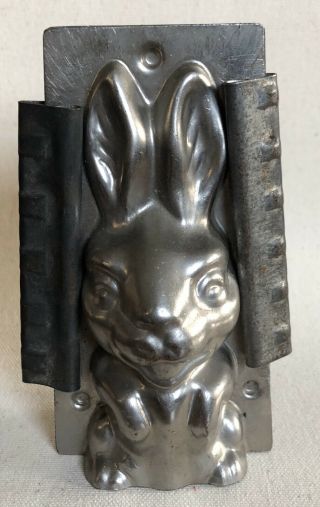 Vtg Chocolate Candy Easter Bunny Rabbit Metal Mold
