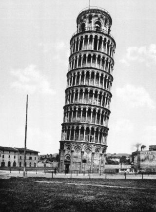 Italy - The Leaning Tower Of Pisa - Vintage Photo (posters,  Wood & Metal Signs)