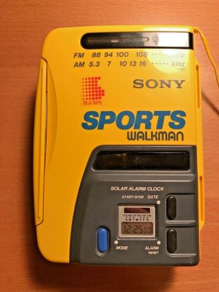 Vintage Sony Sports Walkman Wm - Af58 Portable Radio,  Cassette Player & Headphones