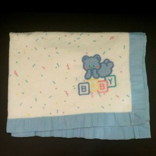 Vtg Cuddle Time Baby Blanket Teddy Bear Abc Blocks Pastel Blue Nylon Trim Dot