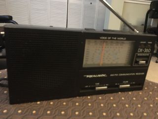 Vintage Realistic Dx - 360 Am - Fm - Lw - Short Wave 9 - Band Portable Radio Great