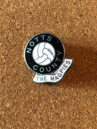 Vintage Notts County F.  C.  - Enamel Pin Badge