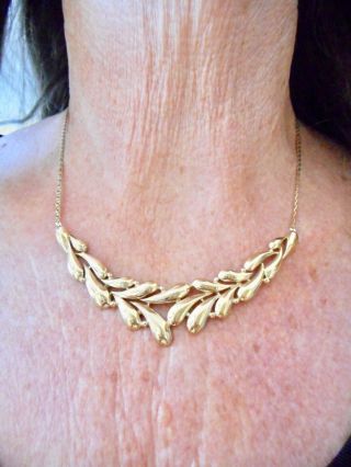 Authentic Vintage Crown Trifari Gold Tone Plaque Necklace
