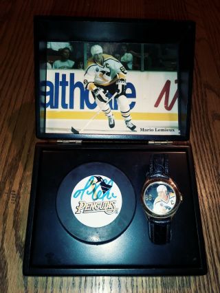 1993 Mario Lemieux Pittsburgh Penguins Fossil Watch Signed Puck Limited W/coa