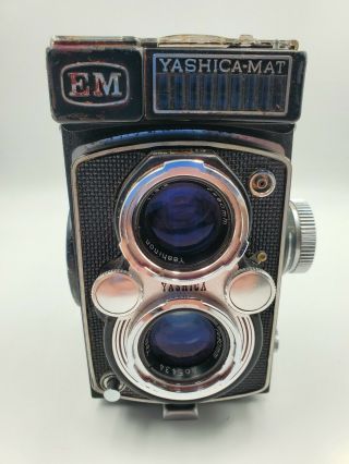 Vintage Yashica - Mat Em Copal - Mxv Camera 80mm 1:3.  2.  Not Fully