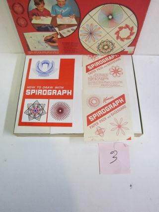 Spirograph No.  401 drawing toy Set with 3 pens Vintage 1967 Kenner 2