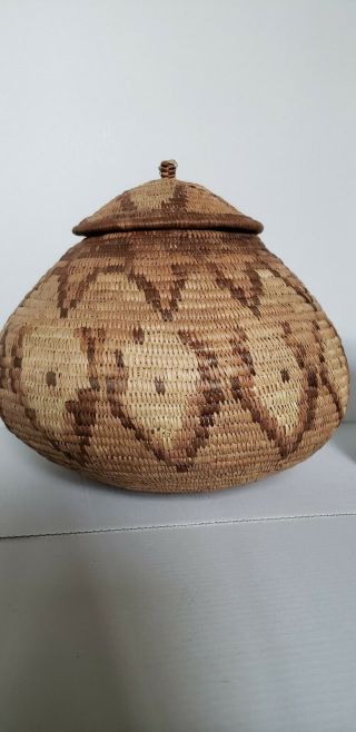 Antique Native Basket With Lid