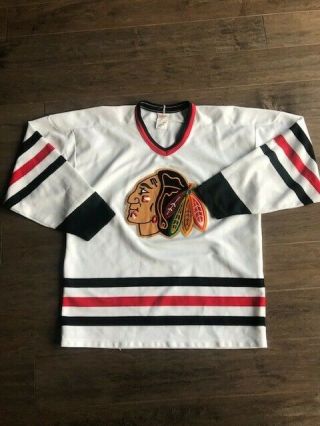 Chicago Blackhawks Nhl Ccm Hockey Jersey Size Large Men’s White 100 Polyester