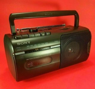 Vintage Sony Cfm - 10 Mini Boombox Am Fm Radio Cassette Player Recorder W/ Chord