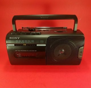 Vintage Sony CFM - 10 Mini Boombox AM FM Radio Cassette Player Recorder W/ Chord 2