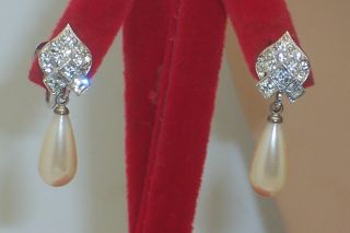 Vintage Art Deco Style Clear Rhinestone Faux Pearl Tear Drop Screw Back Earrings