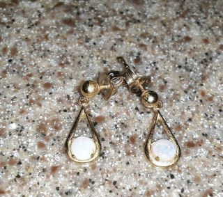 Vintage 14k Yellow Gold Dangle Post Stud Earrings With Stone Signed W/ A Crown W