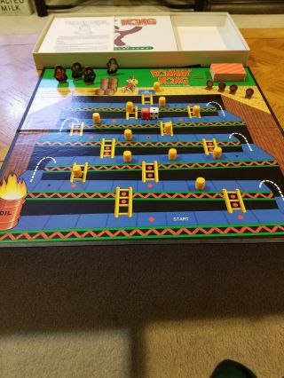 Vintage 1982 Donkey Kong Board Game (Milton Bradley) 3